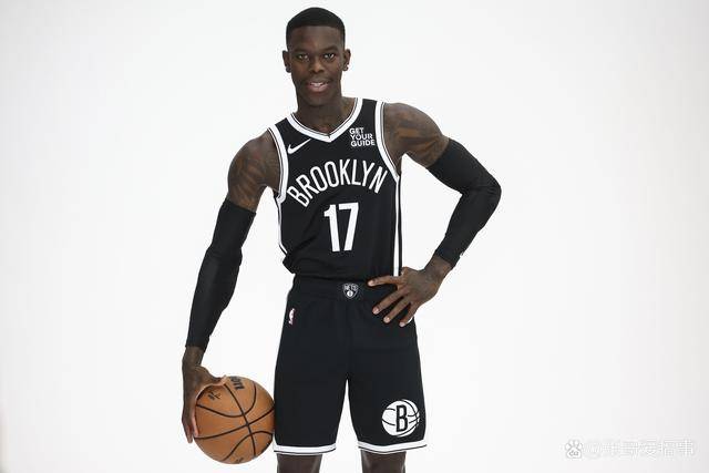 国际足坛中锋身价Top10：哈兰德1.8亿欧元霸榜