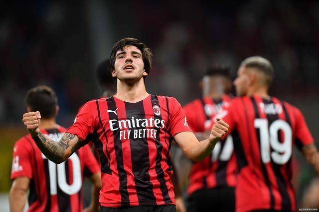 李凯尔:代表中国对我意味着很多 感谢中国球迷